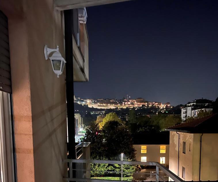 דירות ברגמו Casa Biondo מראה חיצוני תמונה
